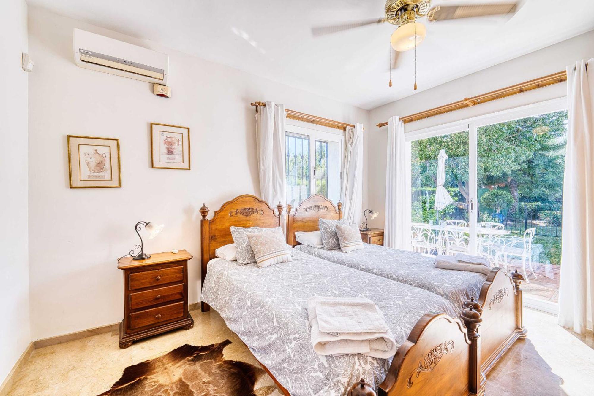 1106 Marbella Large Family Villa 에스테포나 외부 사진