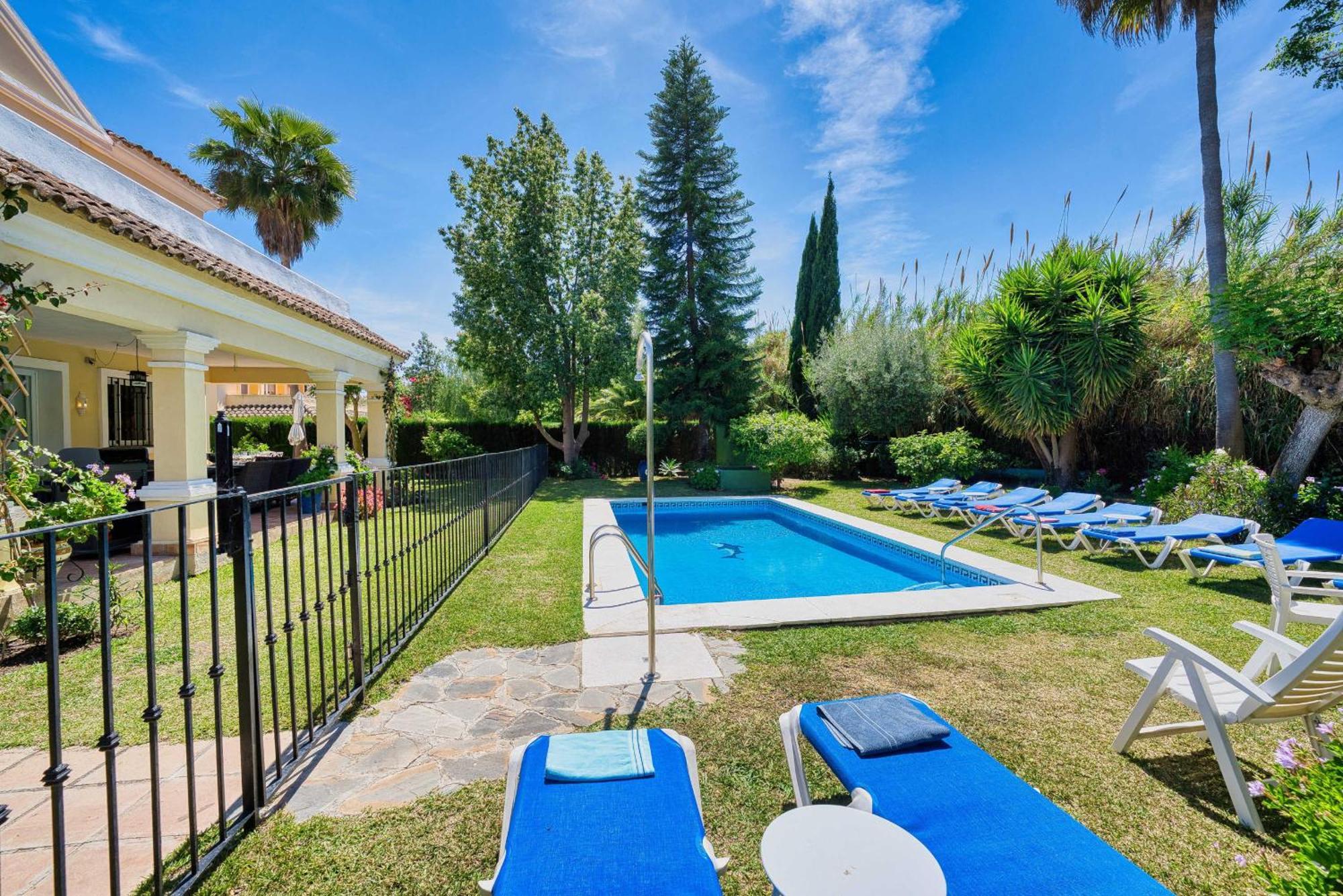 1106 Marbella Large Family Villa 에스테포나 외부 사진